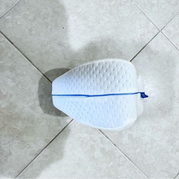 Orthopedic Leg Pillow - Picture 6 of 9